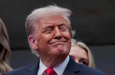 'Il 57% degli americani boccia Trump', il sondaggio Nbc