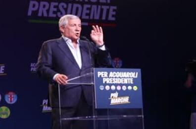 Tajani: "Basta accuse dal M5s, con il genocidio a Gaza non c'entriamo"