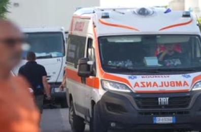 Esplosione in azienda rifiuti a Marcianese, tre operai morti