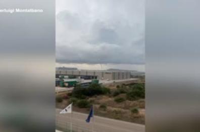 Temporali e trombe d'aria nel sud Sardegna, scatta allerta meteo