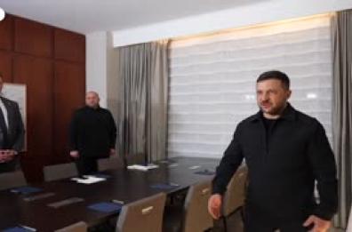 A New York Zelensky incontra Kellogg, l'inviato di Trump in Ucraina