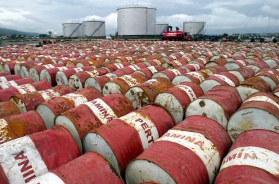 Petrolio in calo, Wti a 63,18 dollari (-0,41%)