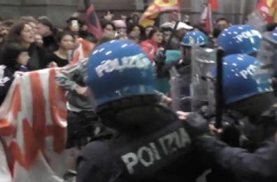 Flotilla, Torino: corte spontaneo dopo la notizia degli abbordaggi