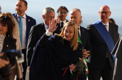 Meloni, piano di Pace Trump squarcia le tenebre