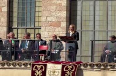 Meloni: "Piano di pace Trump squarcia le tenebre"