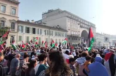 Corteo pro Pal a Milano, "la pace? Rischio speculazione edilizia"