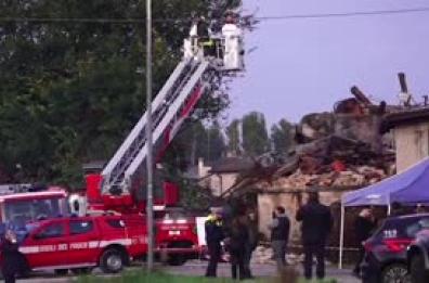 Esplosione durante lo sgombero, morti tre carabinieri nel Veronese