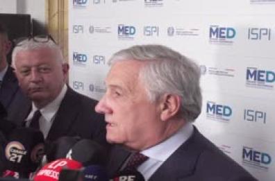 Tajani: "La tassa sugli extra-profitti? Roba da Urss, non ci sara'"