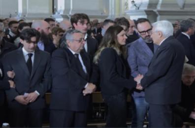 Esplosione nel Veronese, Mattarella e Meloni ai funerali dei tre carabinieri