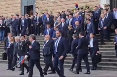 Esplosione nel Veronese, l'uscita delle autorita' dopo i funerali dei carabinieri