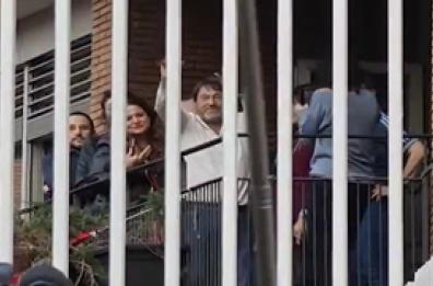 Roma, Ranucci saluta commosso i partecipanti al presidio in sua solidarieta'