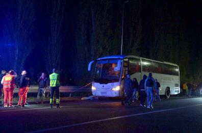 Assalto al pullman, fermate tre persone