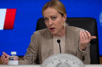 Meloni, italiani distinguono fra cinismo e la solidarietà vera