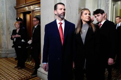 'Società droni con Trump Jr vince contratto con Pentagono' 'Società droni con Trump Jr vince contratto con Pentagono'
