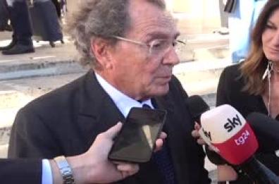 Manovra, Gros Pietro: "Banche abituate a contribuire a crescita" Manovra, Gros Pietro: "Banche abituate a contribuire a crescita"