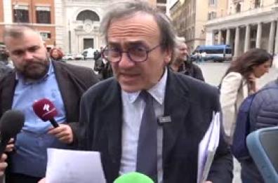 Bonelli: "Se Governo va avanti sul Ponte, andremo alla Corte di Giustizia" Bonelli: "Se Governo va avanti sul Ponte, andremo alla Corte di Giustizia"