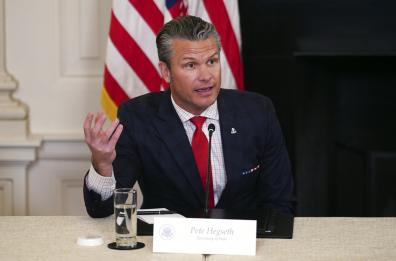 Caraibi: tre narcotrafficanti uccisi in attacco aereo Usa Caraibi: tre narcotrafficanti uccisi in attacco aereo Usa