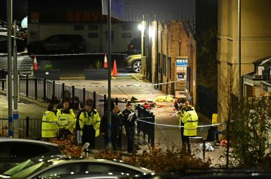 Gravi 9 dei 10 feriti in assalto al treno in Gb Gravi 9 dei 10 feriti in assalto al treno in Gb