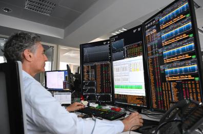 Lo spread tra Btp e Bund apre stabile a 76 punti Lo spread tra Btp e Bund apre stabile a 76 punti