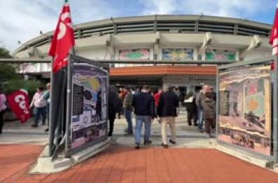 Landini: "Cambiare giorno sciopero? Cambino loro la manovra" Landini: "Cambiare giorno sciopero? Cambino loro la manovra"