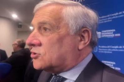 Sciopero, Tajani: "Cgil isolata politicamente" Sciopero, Tajani: "Cgil isolata politicamente"