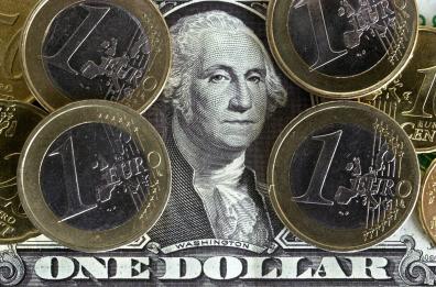 Euro stabile, a 1,1581 dollari (-0,01%)