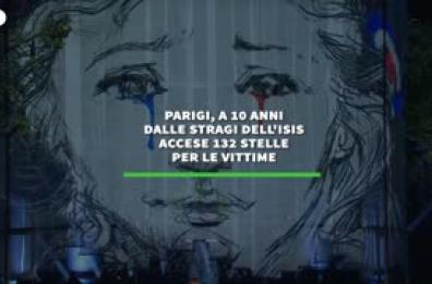 Parigi, a 10 anni dalle stragi dell'Isis accese 132 stelle per le vittime