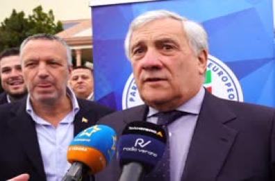 Tajani: "Crescita di Fi servira' a stravincere in Veneto" Tajani: "Crescita di Fi servira' a stravincere in Veneto"