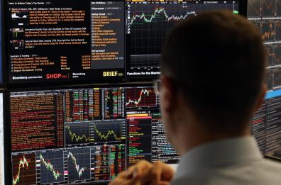 Lo spread tra Btp e Bund si allarga a 75 punti Lo spread tra Btp e Bund si allarga a 75 punti