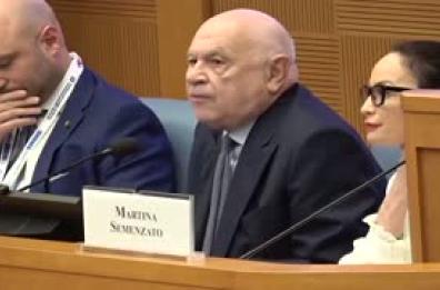 Nordio: "La parita' trova resistenza nel codice genetico del maschio" Nordio: "La parita' trova resistenza nel codice genetico del maschio"