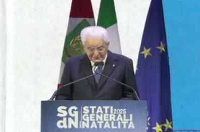 Mattarella: "Il calo demografico incidera' sulla sostenibilita' dei conti pubblici"