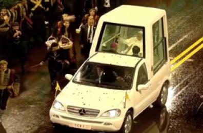 Libano, pioggia e danze tradizionali all'arrivo di papa Leone