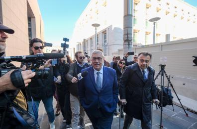 Corruzione: gip dispone domiciliari per Cuffaro Corruzione: gip dispone domiciliari per Cuffaro