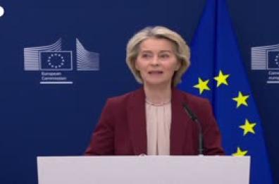 Von der Leyen: "Stop al gas russo e' giorno storico per Ue"
