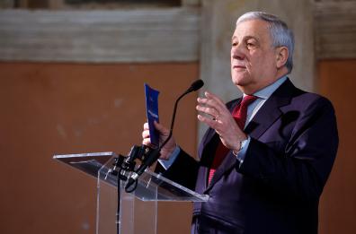 Tajani, entro l'anno dl armi, politica estera di Chigi-Farnesina