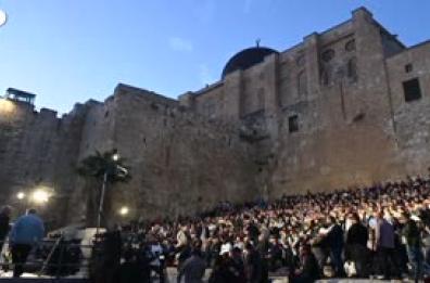 A Gerusalemme, la pregheria di centinaia di pastori americani sul Muro occidentale