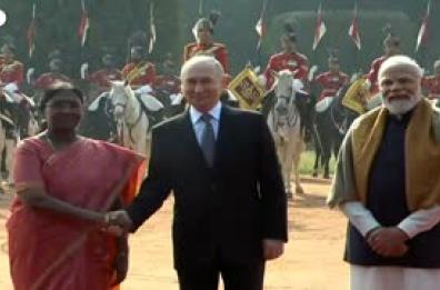 Putin in India, la cerimonia ufficiale di benvenuto Putin in India, la cerimonia ufficiale di benvenuto