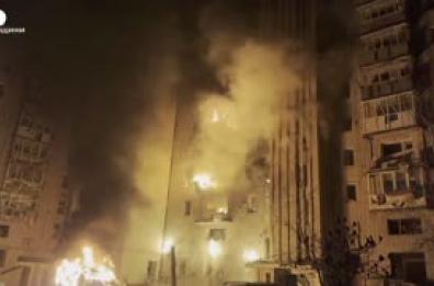 Droni sull'Ucraina, i soccorritori in azione nella regione di Sumy