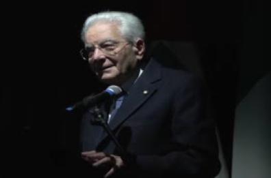 Carceri, Mattarella: "Le iniziative culturali come una fenice per i detenuti" Carceri, Mattarella: "Le iniziative culturali come una fenice per i detenuti"