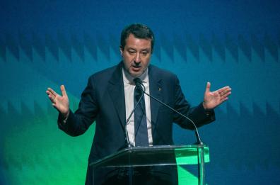 Salvini, su asset russi bene il governo, l'Ue scherza col fuoco