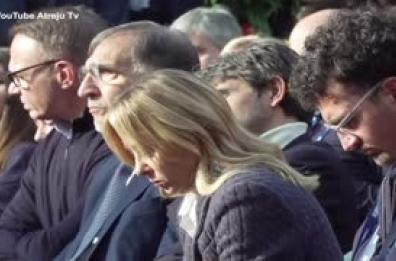 Salvini: "Liberi di usare i contanti, non siamo in Venezuela"