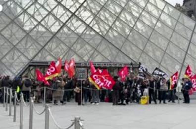 Parigi, sindacati annunciano un'altra giornata di sciopero al Louvre