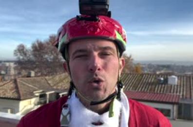 Babbi Natale si calano dal tetto dell'ospedale pediatrico Bambino Gesu'