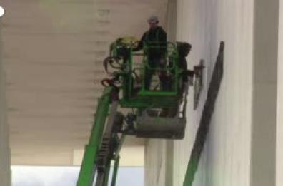 Washington, il Kennedy Center ha gia' aggiunto il nome di Trump all'insegna esterna