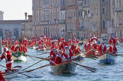 Per Natale oltre sei milioni pronti a viaggiare, 83% resta in Italia