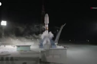 Russia, lanciato il razzo Soyuz-2.1b con satelliti per comunicazioni