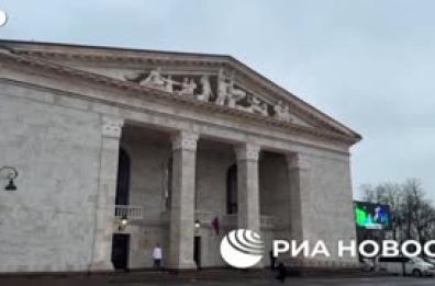 Mosca riapre il teatro di Mariupol a tre anni dalla strage