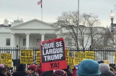 Venezuela, manifestazioni a Caracas e Washington contro l'azione americana