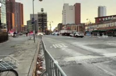 Maduro in viaggio verso il tribunale di New York per la prima udienza