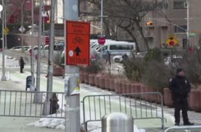 Il convoglio che trasporta Maduro lascia il tribunale federale di New York sotto scorta